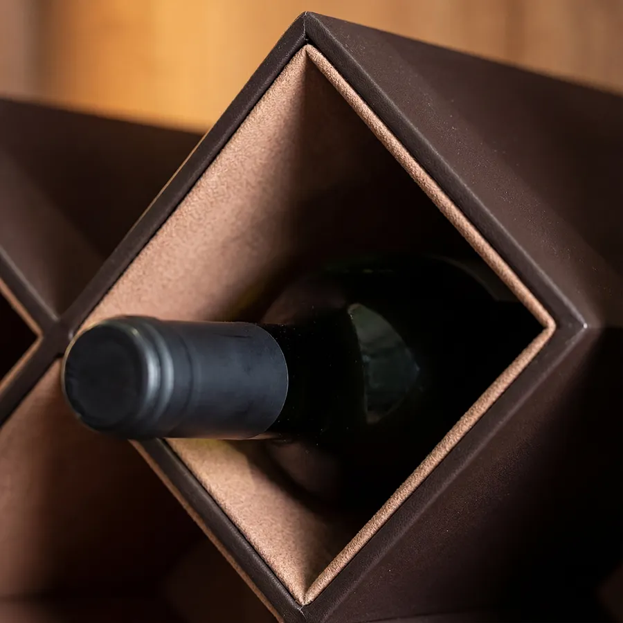 BAKU Wine Bottle Stand3.webp