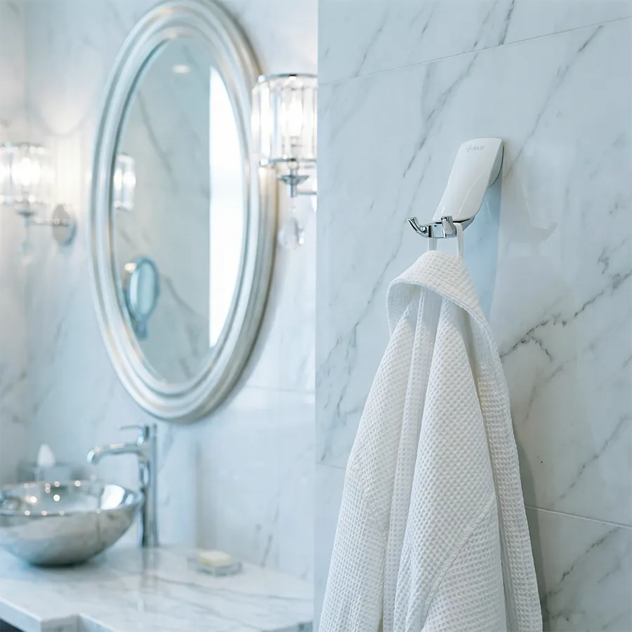 Florence Robe Hook - White Chrome _3.webp