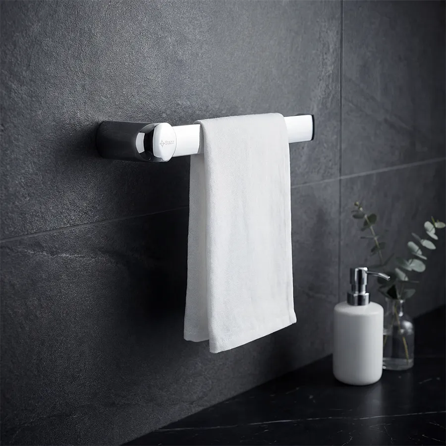Vienna Hand Towel Holder - Chrome _3.webp
