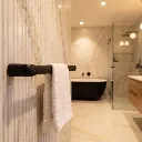 Vienna Towel Bar - Matte Black _3.webp