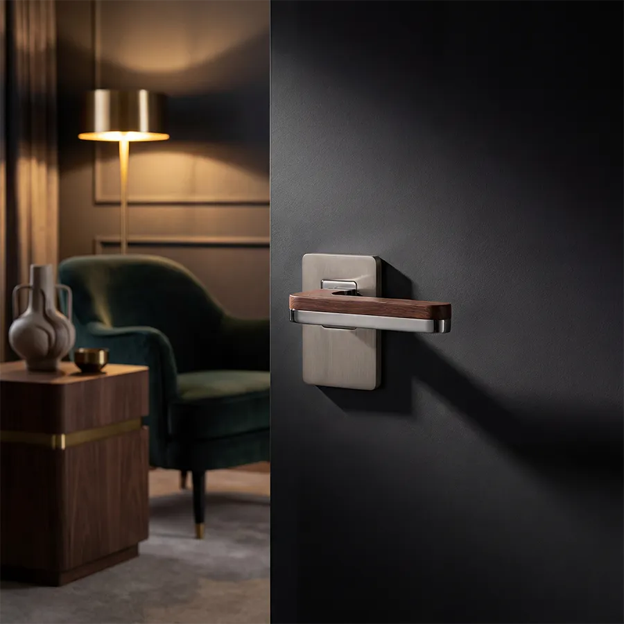 Stazz Venice Lever - Wood Chrome.webp