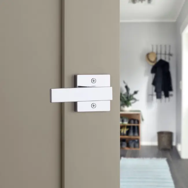 Weiser Singapore Square Lever-Dummy Pol Chrome