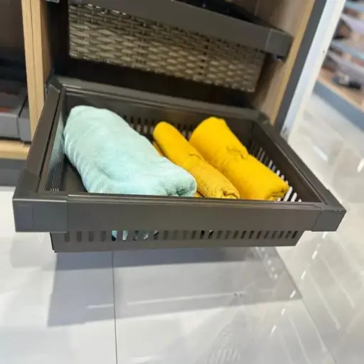 NOVA Pull-Out Basket