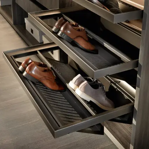 PAGE Pull-Out Shoe Rack